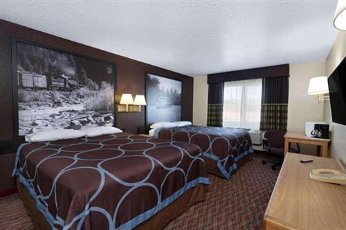Hotel Super 8 By Wyndham Fountain Exterior foto